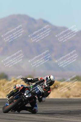 media/Dec-06-2024-CVMA Friday Practice (Fri) [[e1d1c5d4fc]]/4-Group 4 and Trackday/Session 4 (Turn 16)/